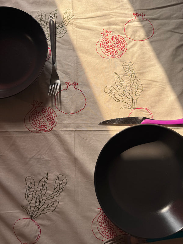 Roman w Left: Tablecloth