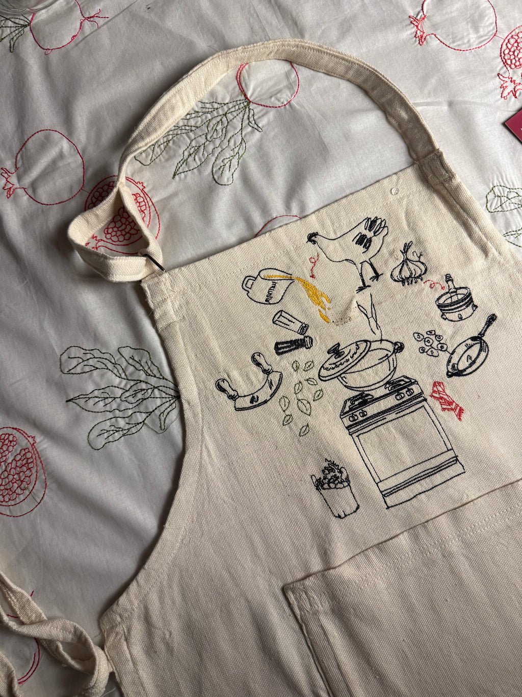 Making Molokheya: Apron